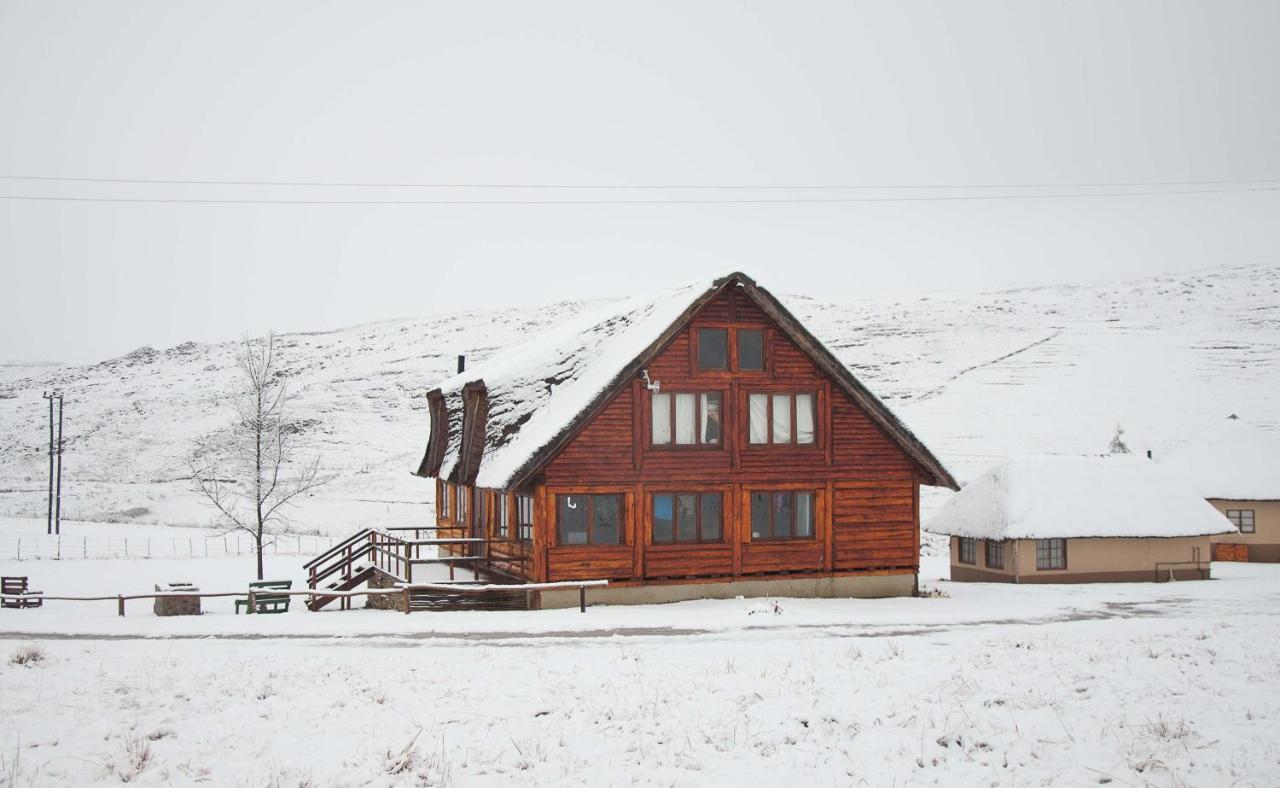 Khotso Lodge & Horse Trails Underberg Kültér fotó