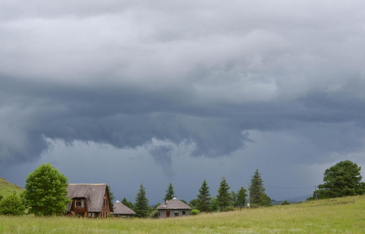 Khotso Lodge & Horse Trails Underberg Kültér fotó